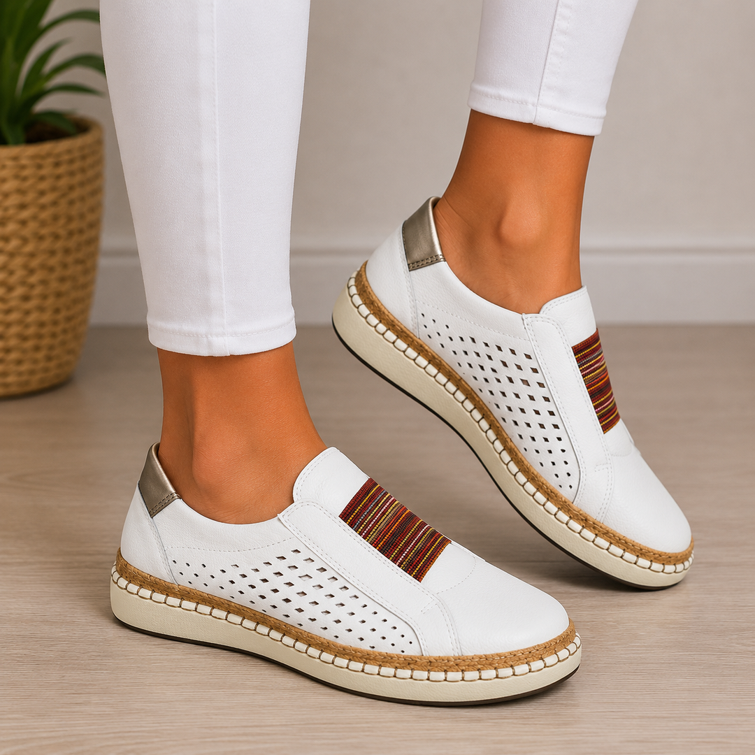 Sandrine vita loafers utan snörning på dam