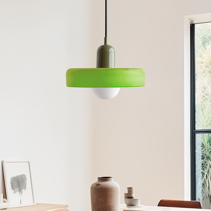 Bauhaus inspirerad belysning med färgad glas skärm