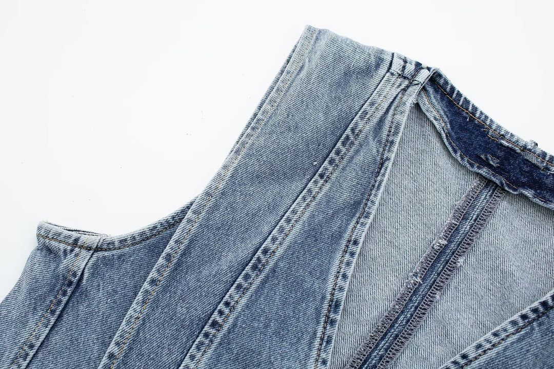 Ärmlös damväst i denim med knäppning, stilenhet för vardag