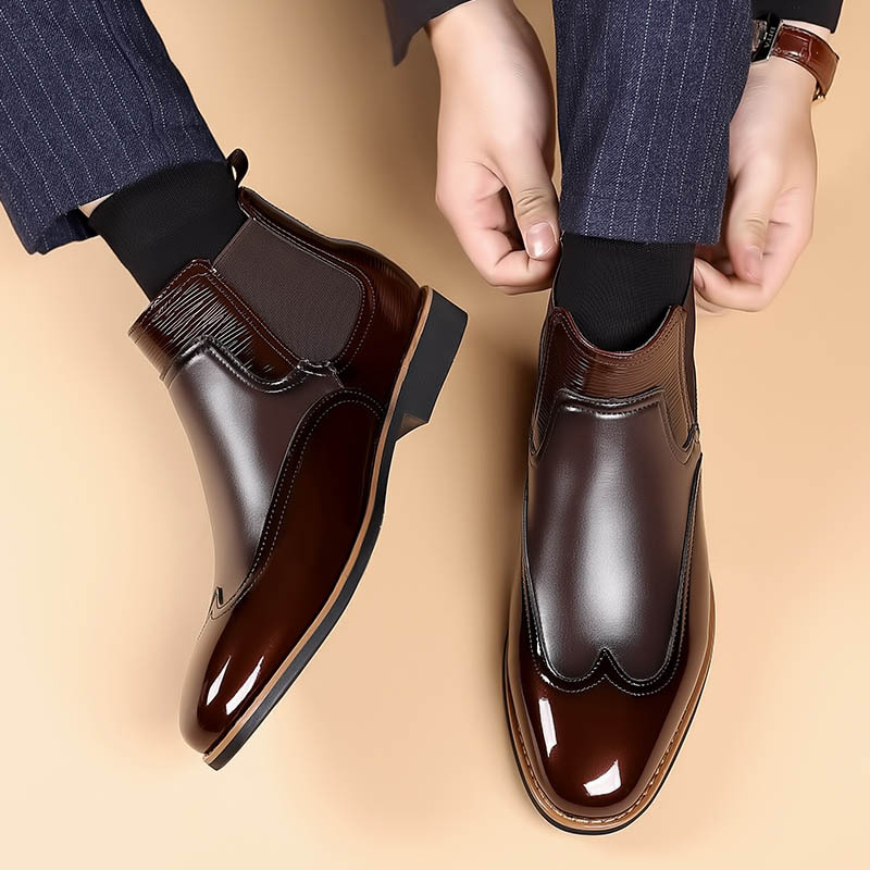 Bruna herrskor i chelsea boots modell med elastiska sidopaneler