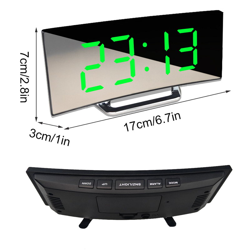 Stilren digital väckarklocka med klar LED-spegeldisplay på nattduksbord
