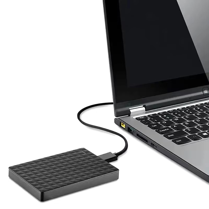 Kompakt extern hårddisk 8 TB för portabel lagring och säker backup