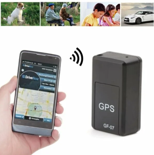Magnetisk GPS tracker fäst på metall Yta för säker övervakning
