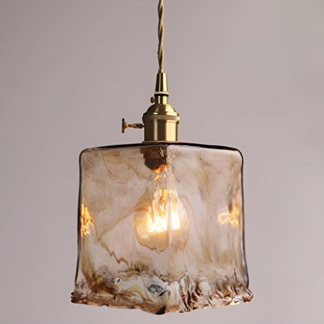 Vintage kristallprism glas taklampa hängande i vardagsrum