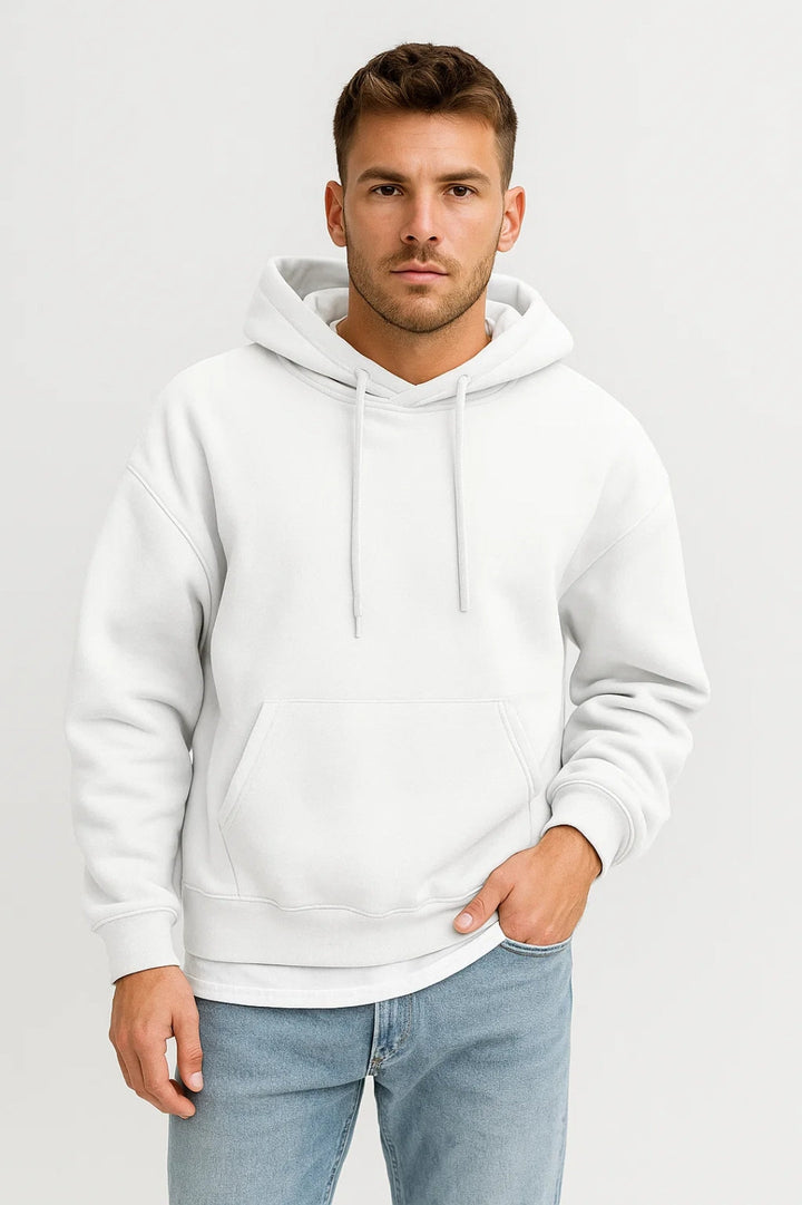 Snygg och varm herrhoodie med luva och praktisk känguruficka för vinter