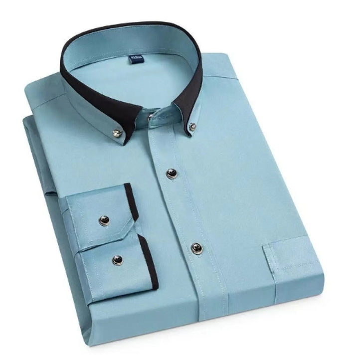 Elegant långärmad herrskjorta i slimfit design för mode
