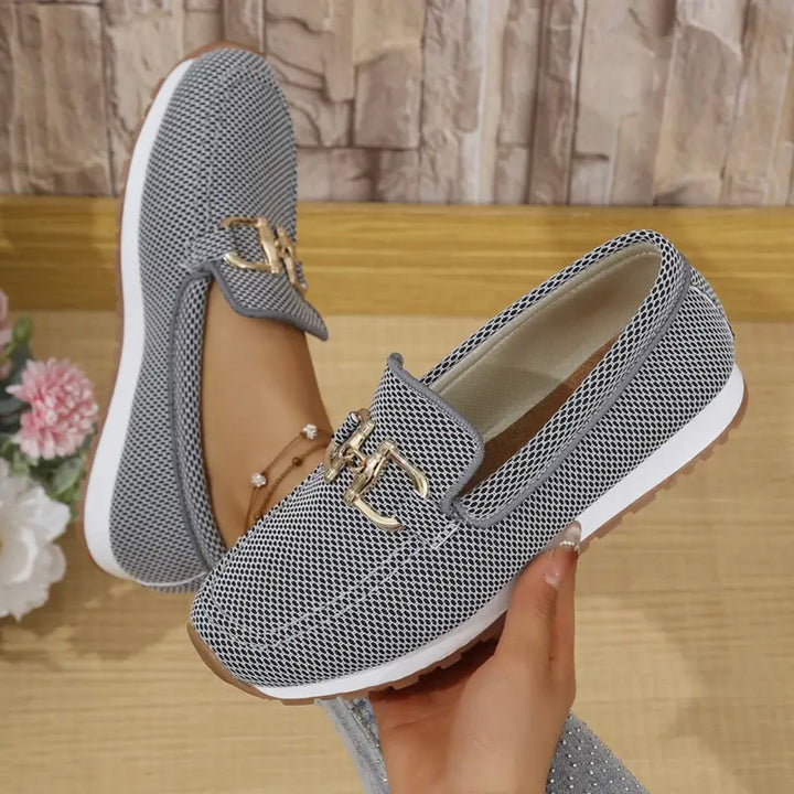 Ortopedisk damsneaker med flexibel sula för optimal rörelsefrihet