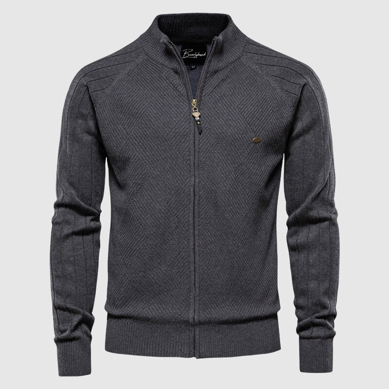 Slim fit herrkofta i stickad design med hög polokrage och dragkedja