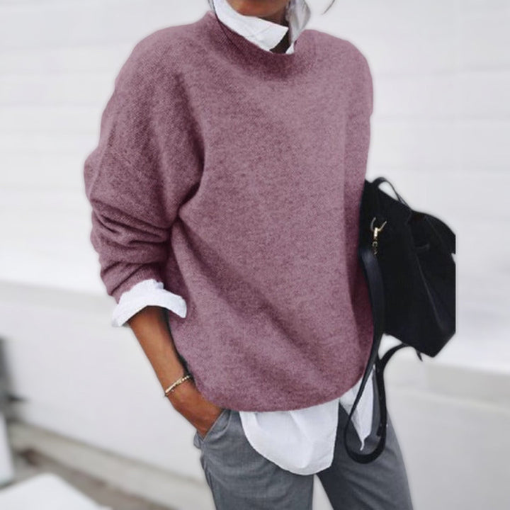Höstmode för dam: bekväm och stickad pullover i oversized stil