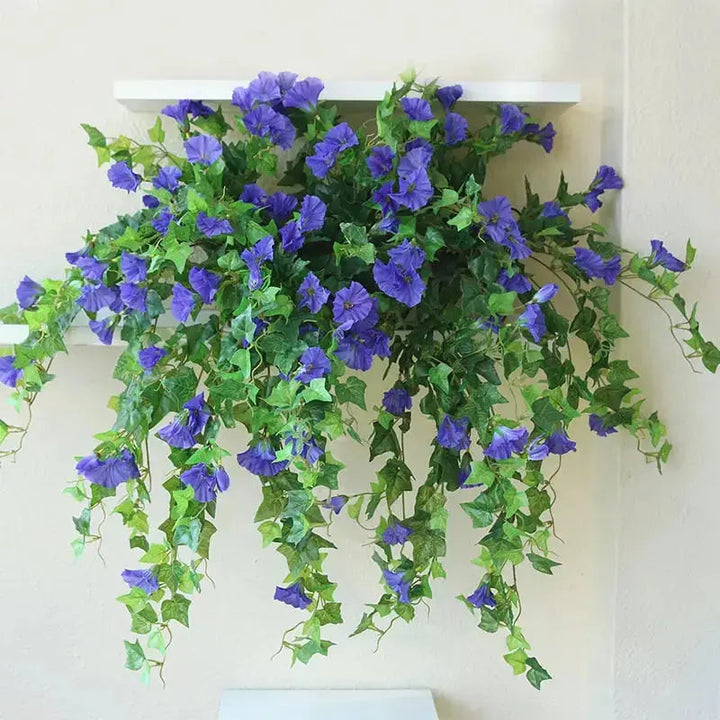 Närbild på UV-resistenta falska morgonärtor med detaljrika blommor för trädgård