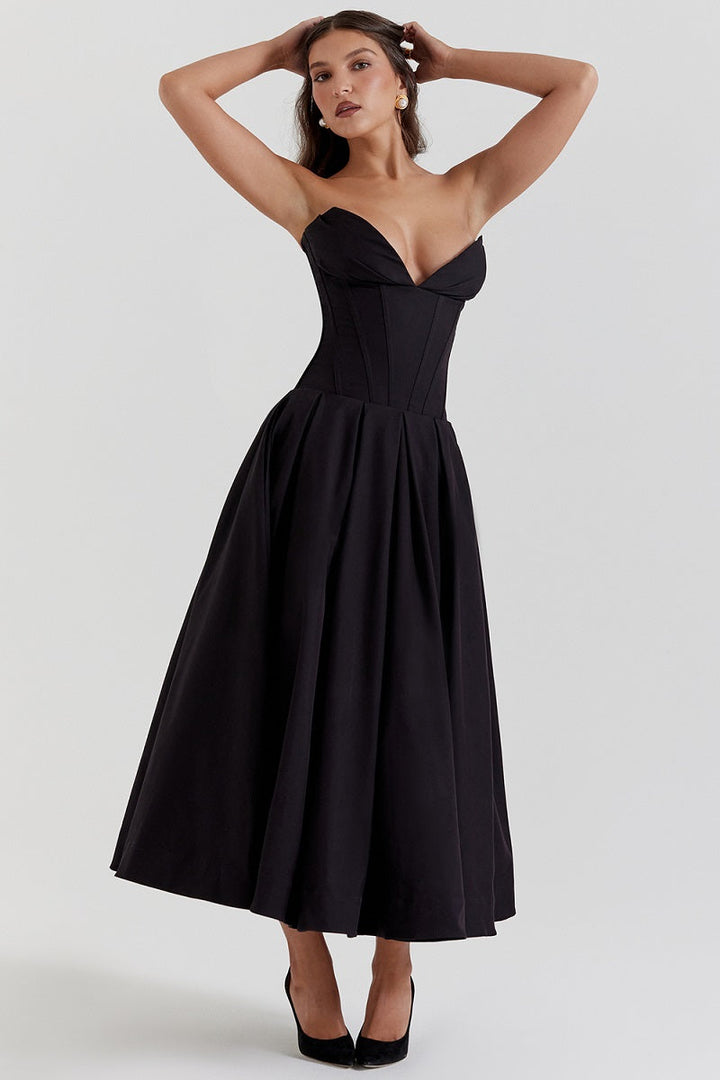 Förförisk och Elegant Klänning för Speciella Tillfällen