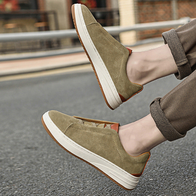 Blå slip-on-skor för män med bekväm och mjuk design