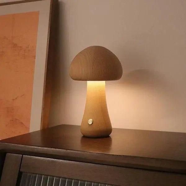 Detaljbild på led-lampa och sladd med strömbrytare till den svampformade lampan.