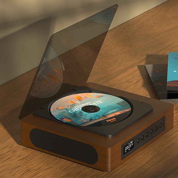 Närbild på retro CD-spelare med LCD-display och knappar