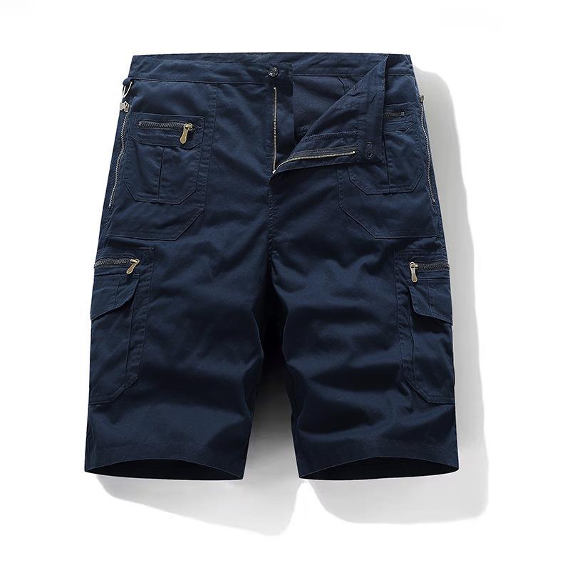 Alessandro cargoshorts i marinblått med praktiska detaljer