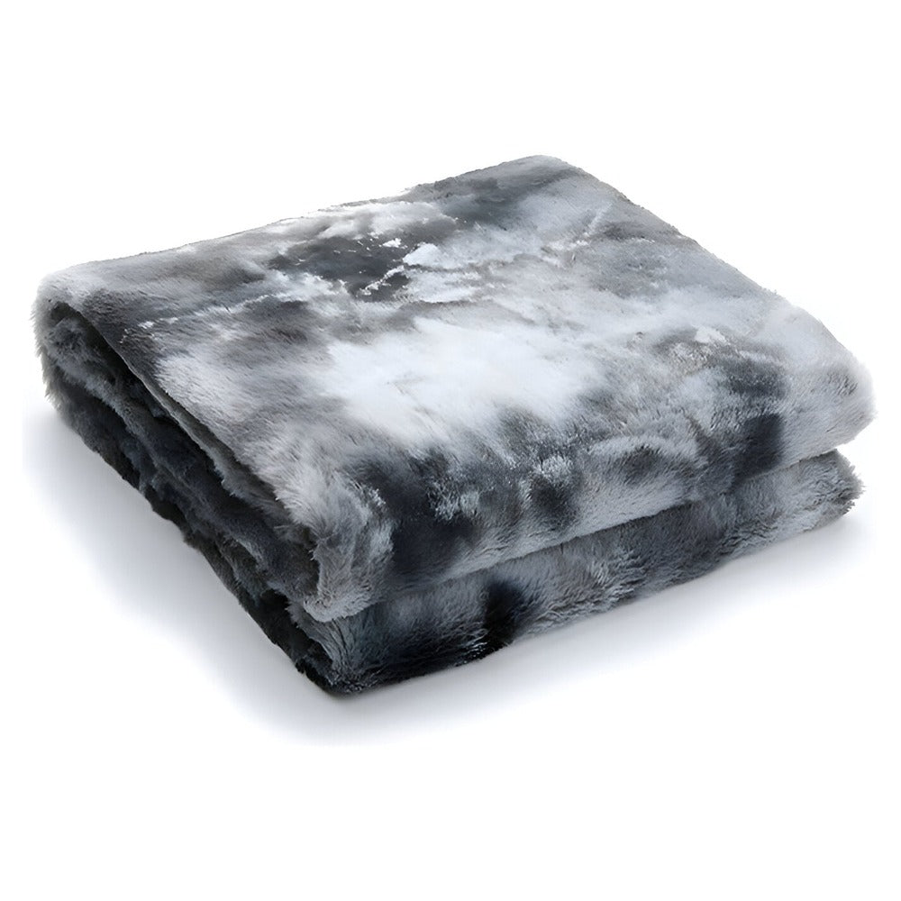 Klassisk och mjuk hemtextil som sprider värme i sovrummet