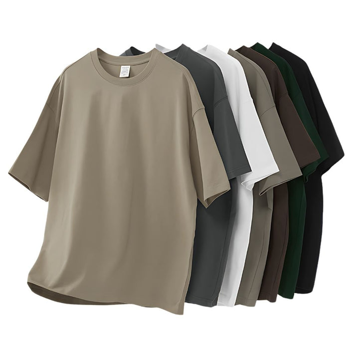 Vit basic t-shirt med lös passform för dam och herr