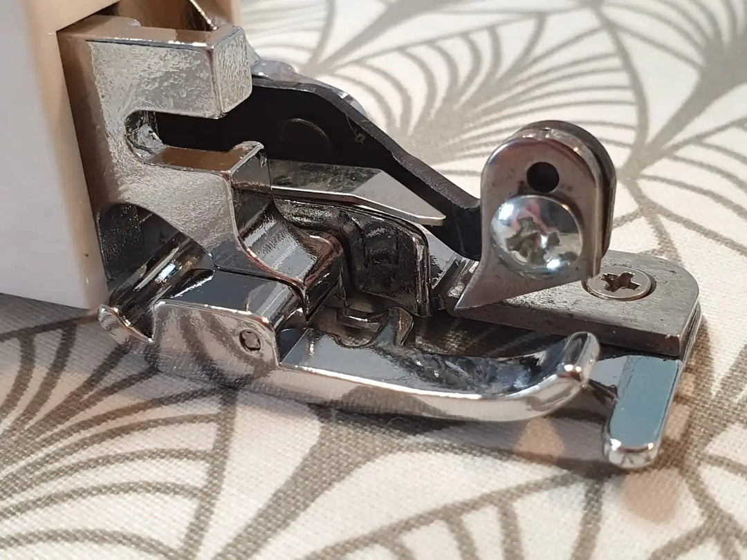 Tryckfot för overlock
