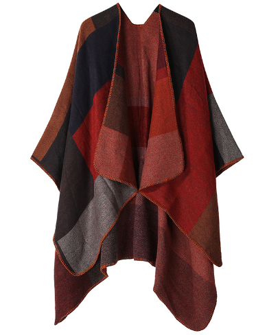 Röd patchwork damponcho med öppen framsida hängande