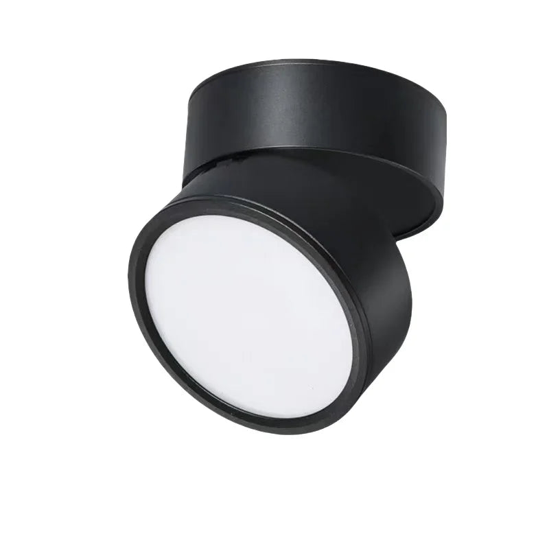 Elegant LED-taklampa sedd från sidan för att visa sin slimmade profil