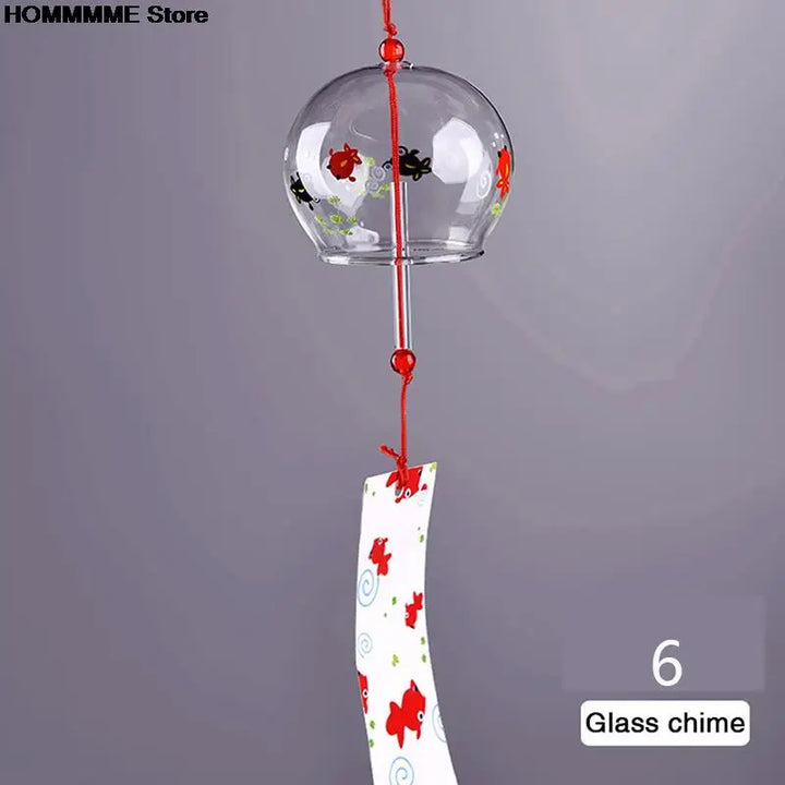 Elegant vindklocka i glas som passar utmärkt som presenttips