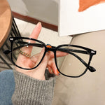 Transparent svart