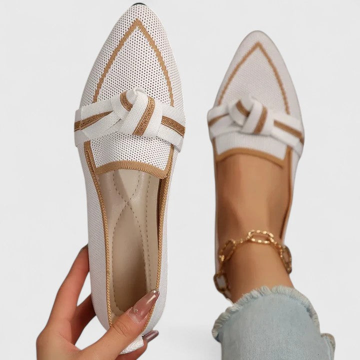 Vita dam-ortopediska sandaler med snygga detaljer