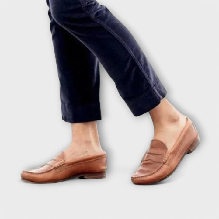 Bruna Margot loafers för dam från sida