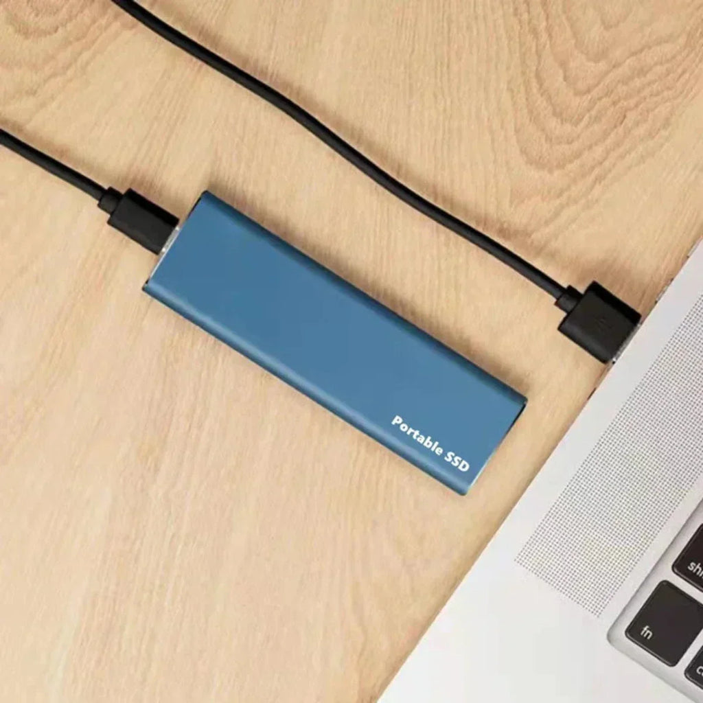 Kompakt extern SSD lagringsenhet i stilren design för enkel backup av filer