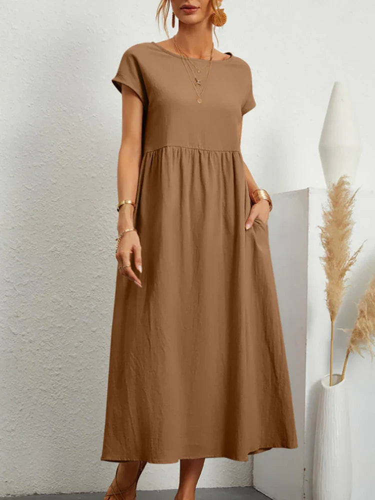 Damklänning i vintage stil med o-ringning framifrån