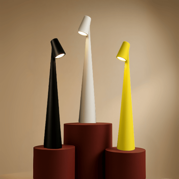 Elegant trådlös LED lampa i metall som passar perfekt som stämningsfull belysning