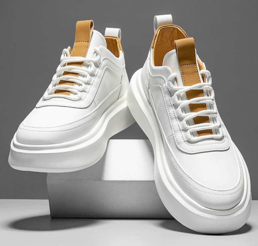 Vita herr sneakers med bruna designdetaljer