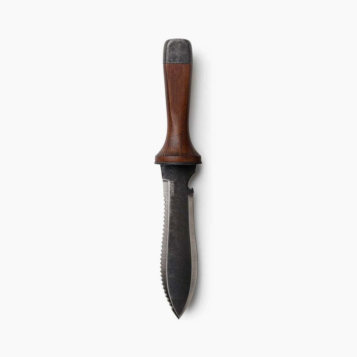 Helhetsbild av TrailForge Pro Grip utomhuskniv och medföljande fodral för äventyr