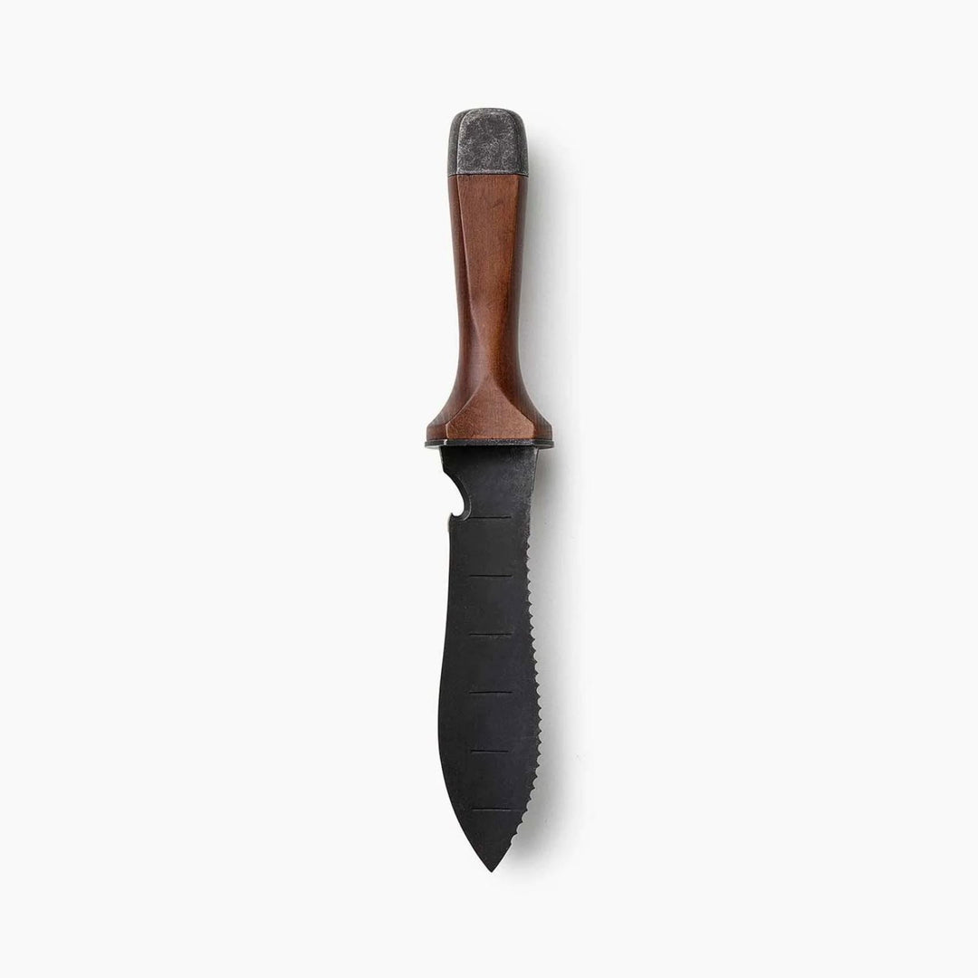 TrailForge Pro Grip kniv med mätmarkeringar på bladet