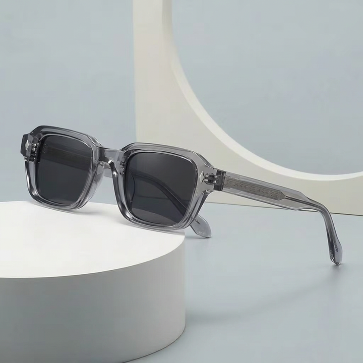 Unisex solglasögon med transparent rökfärgad fyrkantig båge och mörka linser