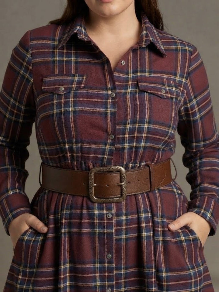 Röd vintage rutig miniklänning med långa ärmar och retro stil för dam