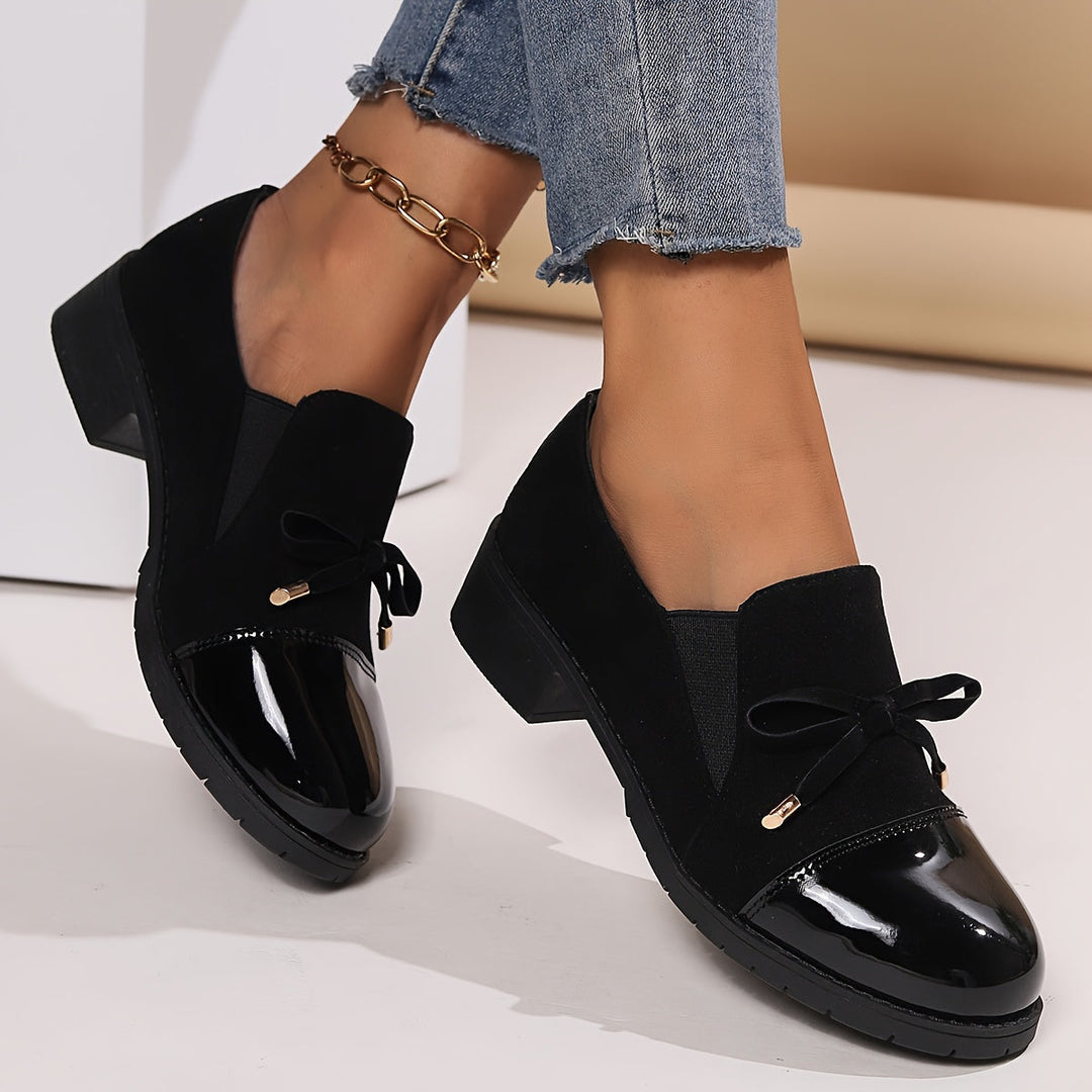 Beiga damloafers med mjukt stöd och stilren design för vardag