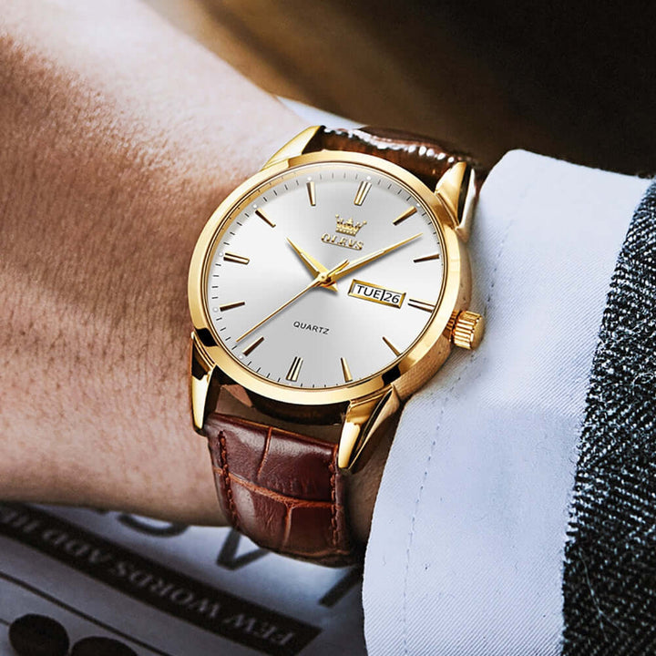 Elegant Klocka med Tidlös Design
