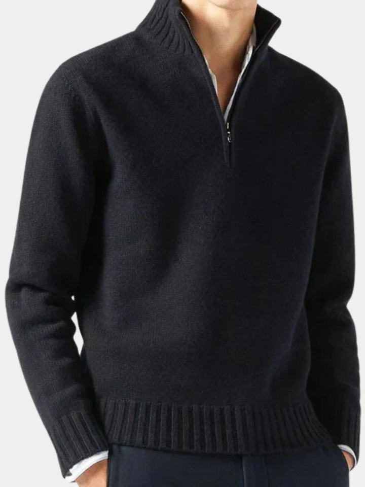 Svart polotröja med halvzip för herr i klassisk modell