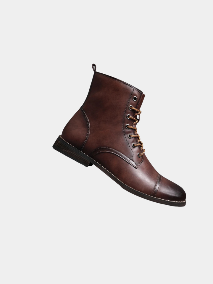Mörkbruna polerade cityboots för herr i profil