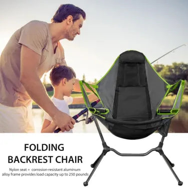 Ergonomisk utomhusstol hopfälld i bärväska, smidig att ta med på camping och strand