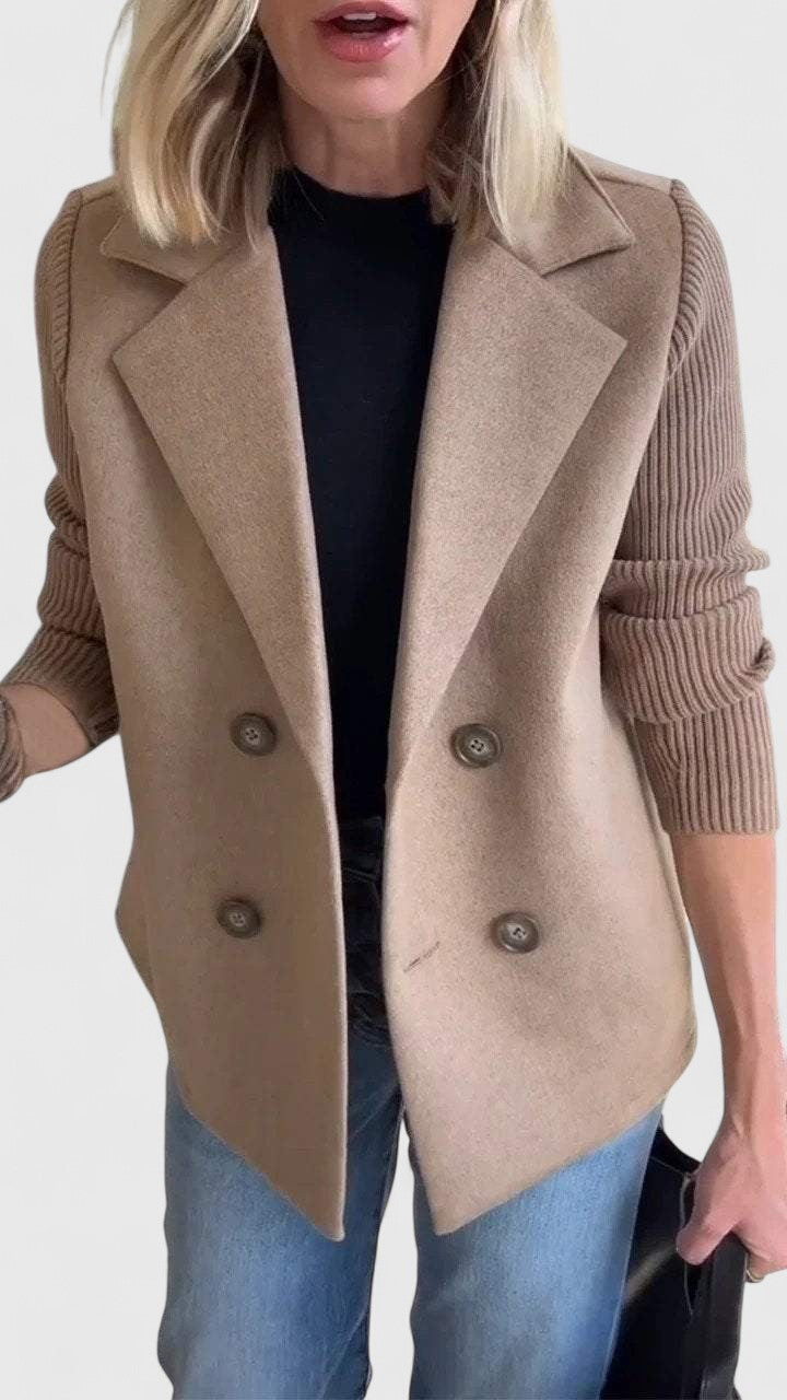 Exklusiv blazer med kontrastdetaljer för en chic look