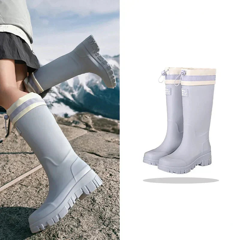 Mode med funktion: Arlena retro damregnstövlar matchar höstkläder. Vattentäta & halkfria.