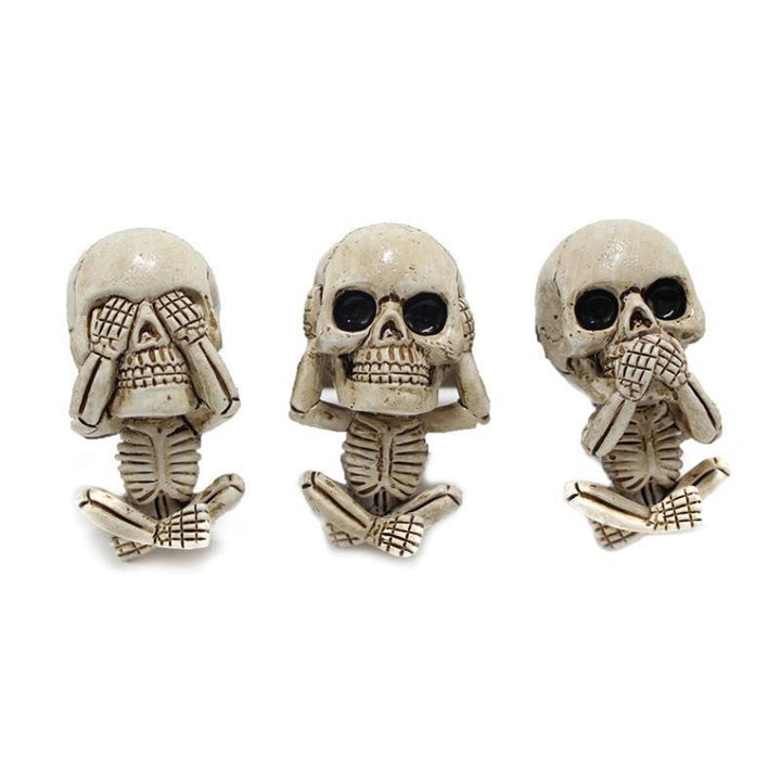 "Aromaterapi för bil med döskalledekor, 3-pack. Stilfull design med skalle och solros, lämplig för alla fordon."