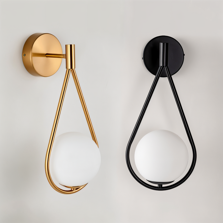 ArtLoop LED-vägglampa. Elegant droppformad design. För vardagsrum, hall eller sovrum.