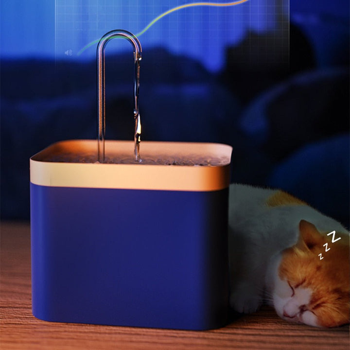Elegant husdjursfontän 1.5L för kattungar och hundar, uppmuntrar till ökat vätskeintag.