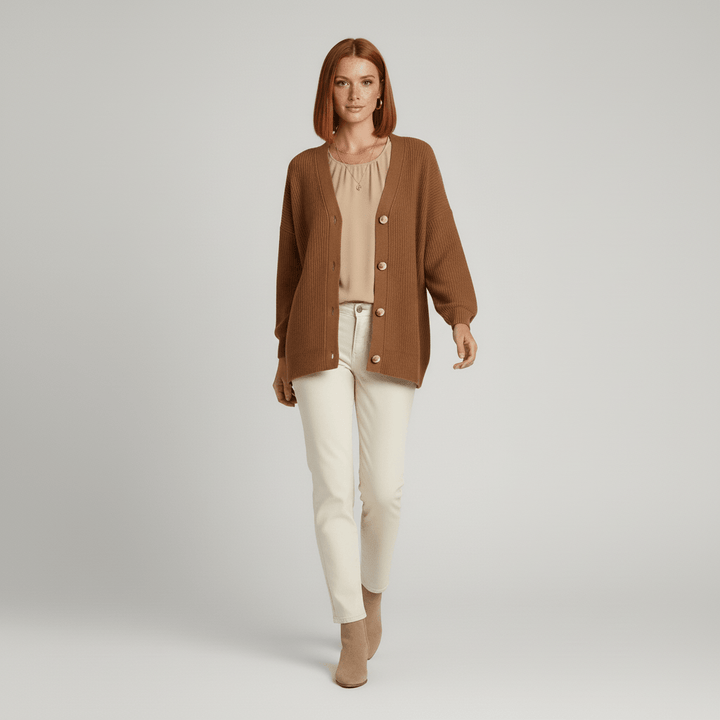 Bekväm damkofta med knappar, perfekt för en avslappnad men ändå elegant look varje dag.