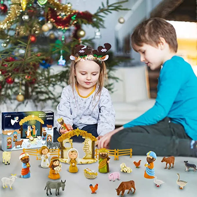 "Barn adventskalender med krubba, 24 överraskningar, figurer, djur och juldekorationer i färgglada plastmaterial."