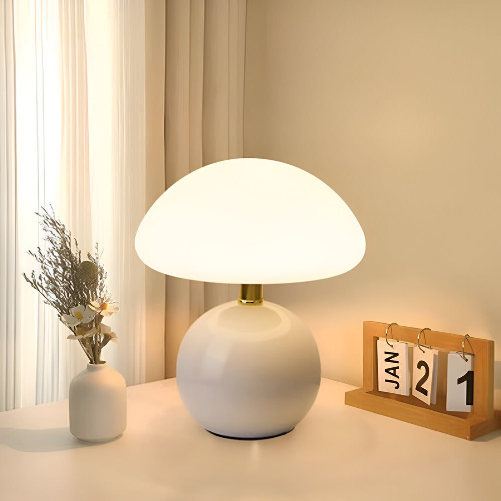 Stilren bordslampa: svamplampa med LED, perfekt som sovrumslampa eller dekorativ inredningsdetalj.