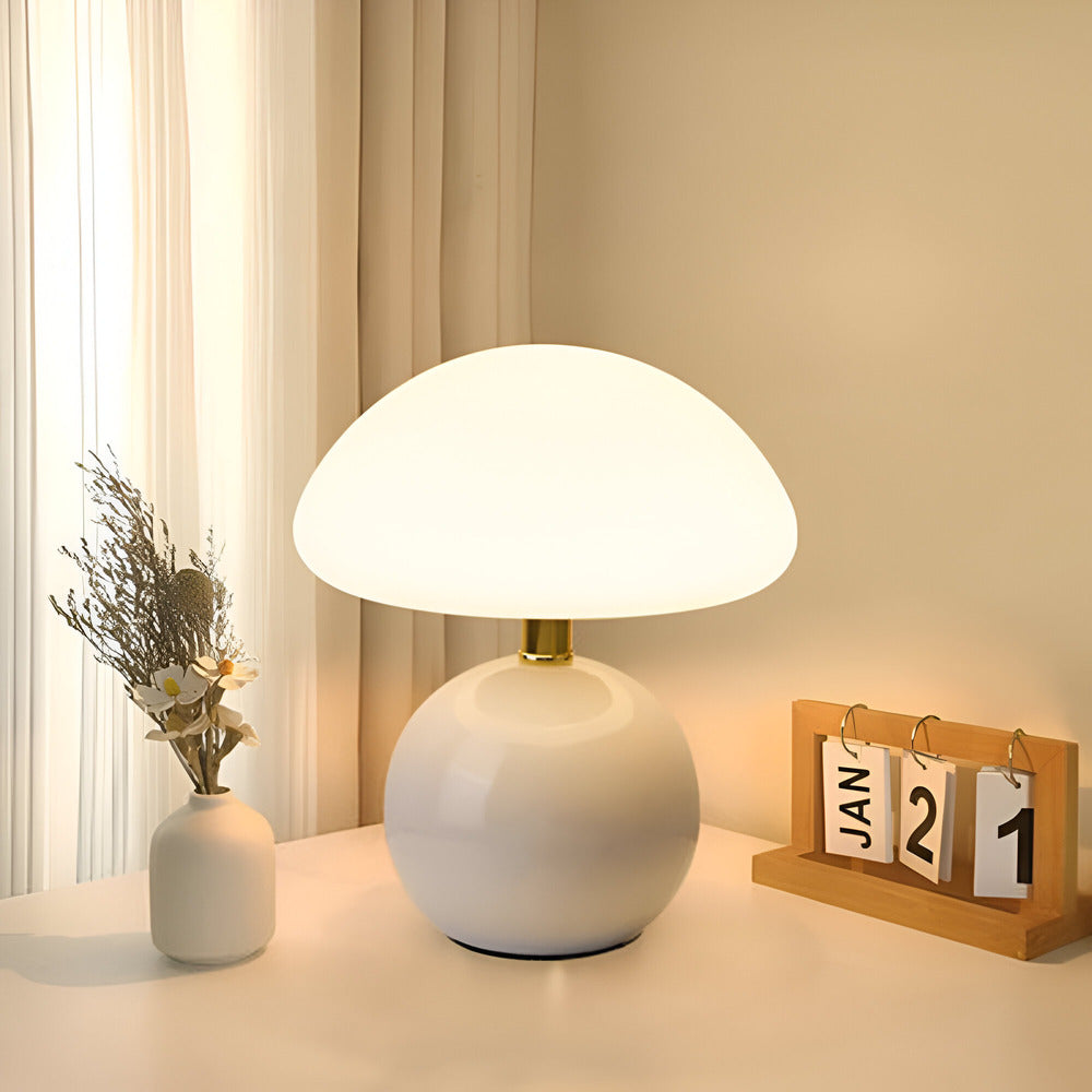 Dekorativ Bauhaus svamplampa LED, bordslampa som är en iögonfallande inredningsdetalj i alla rum.